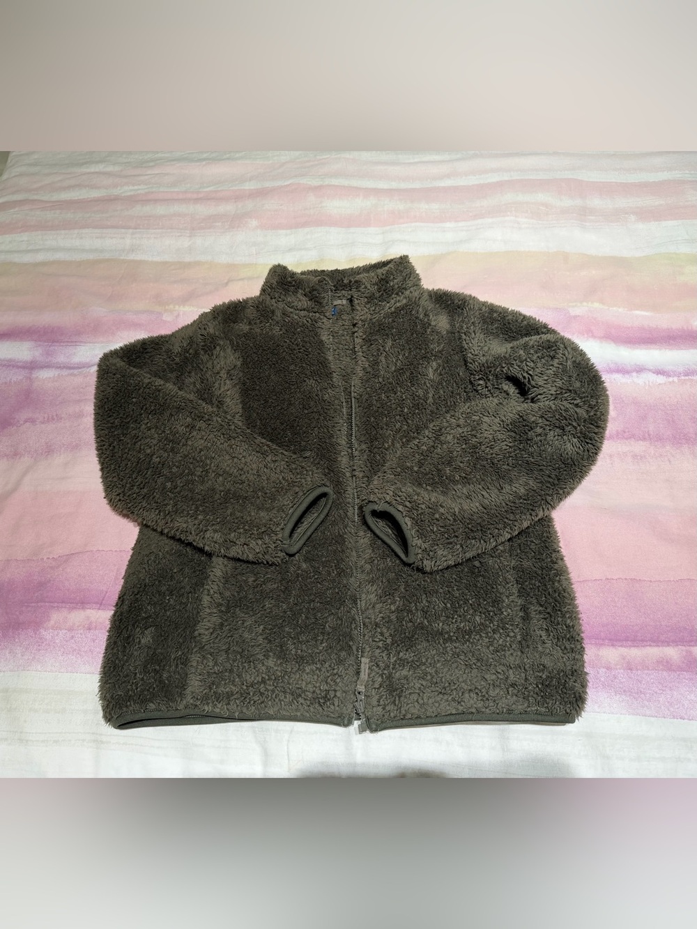 Uniqlo fluffy fleece jacket, size 13 years